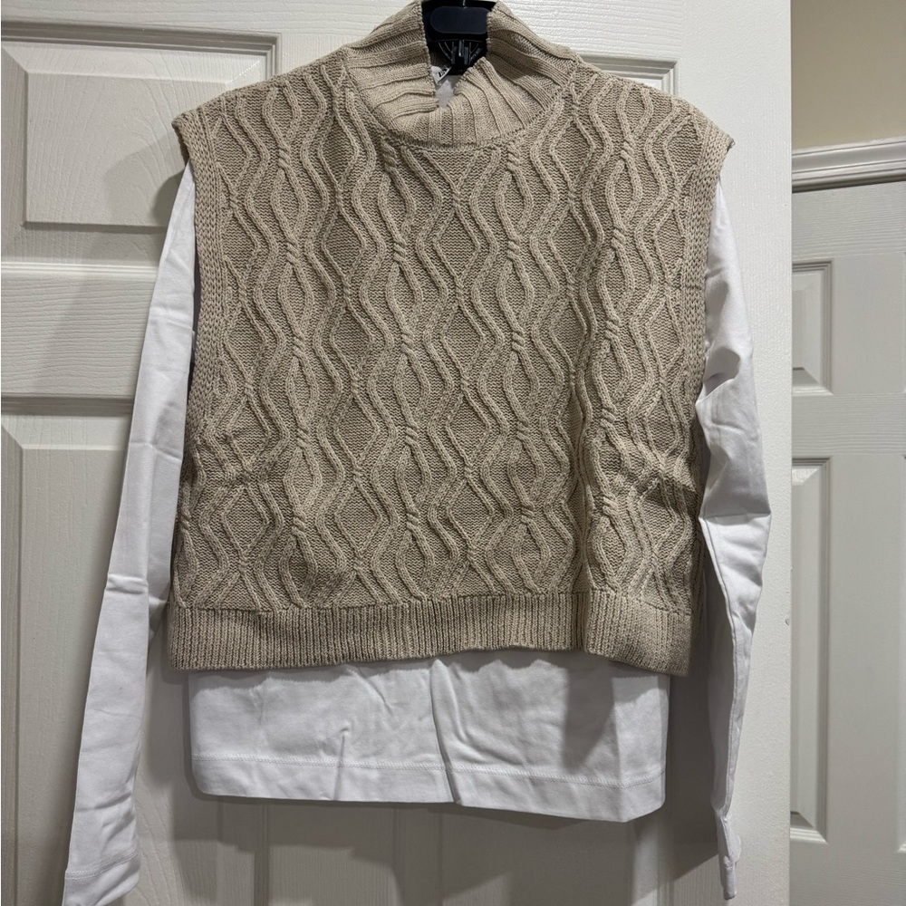 NWT ZARA 2 in 1 Sweater